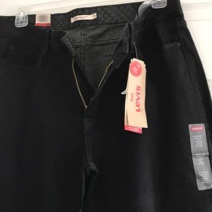 Levis 525 Women’s  jeans